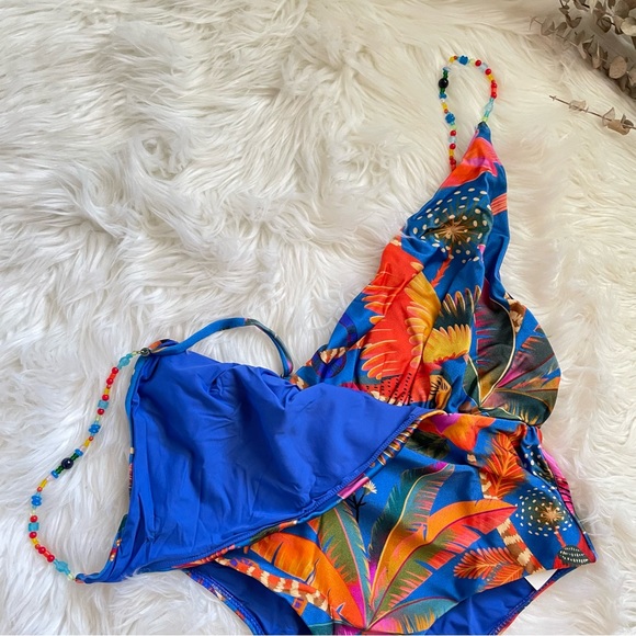 FARM Rio One Piece Swimsuit NWT Macaw Party in Party Blue Tropical Print Large - Picture 10 of 16